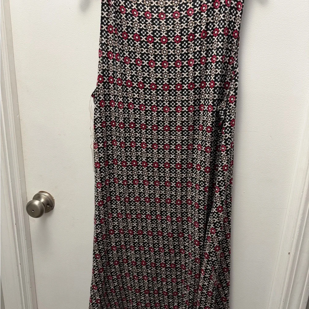 Croft & Barrow Black and Pink Patterned Midi Dress - Picture 2 of 4